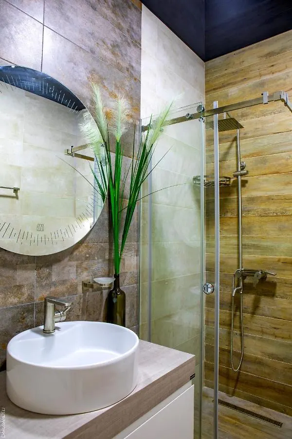 Entire Flat With City Skyline View - Two Bedrooms Батуми 0*,